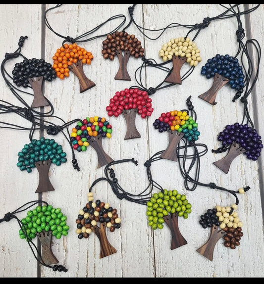 Cofre Baditania "Raíces y Magia": Conjunto Artesanal Árbol de la Vida + Labial Mágico